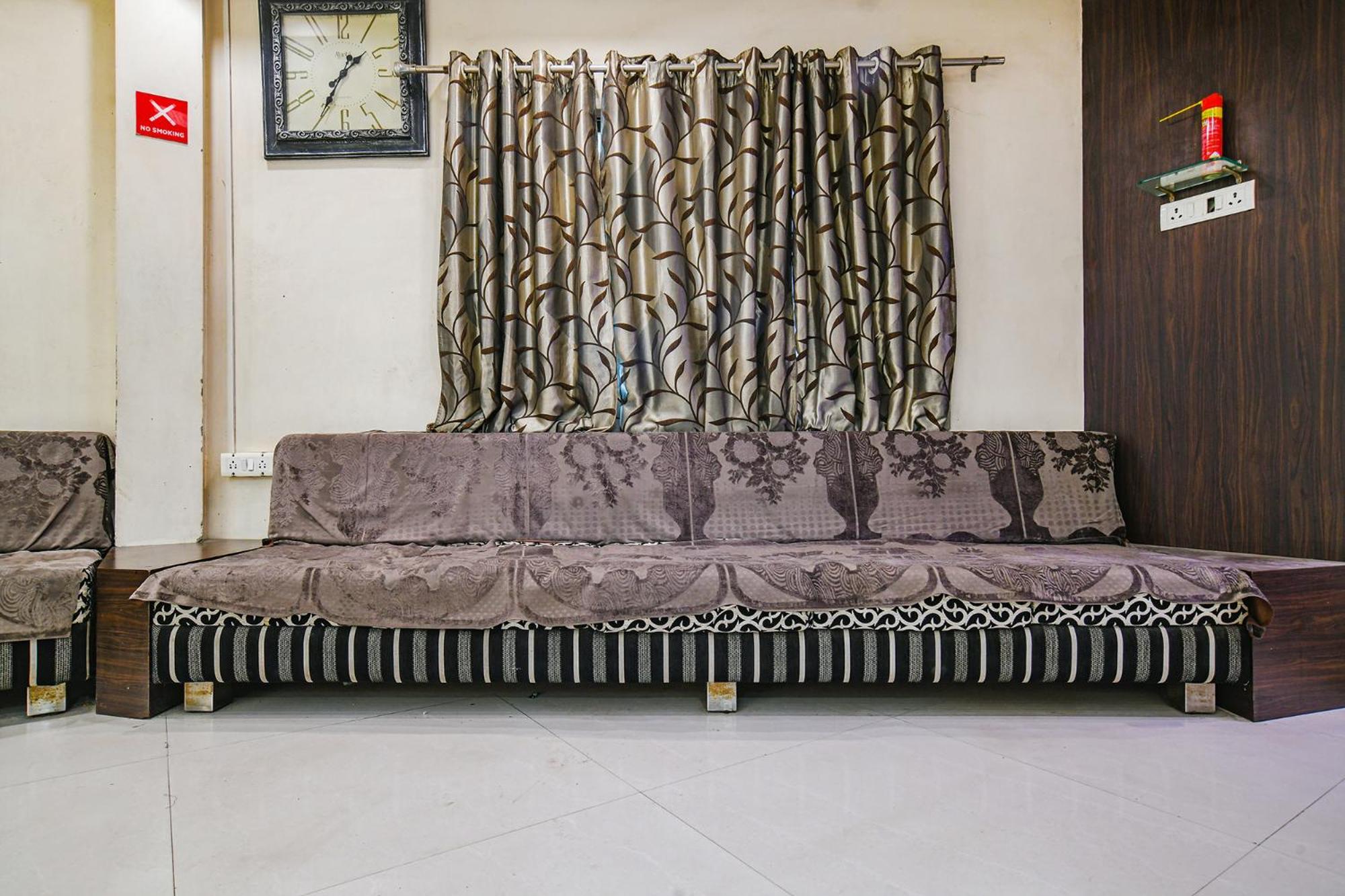 Fabhotel Shivam Palace- Near Mahakal Mandir Ujjain Esterno foto